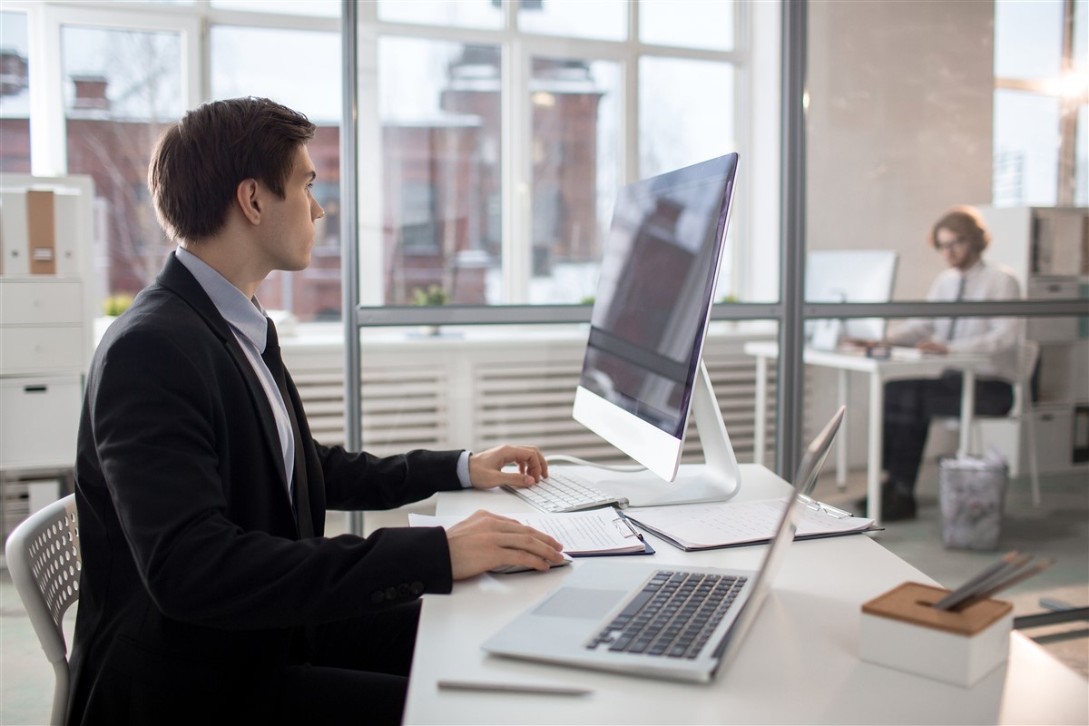 Plateformes pour des courses en ligne