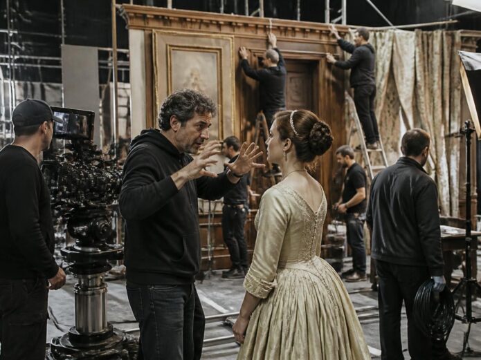 découvrez les histoires fascinantes et les secrets méconnus du cinéma de chavant. plongez dans les coulisses et vivez une expérience unique du 7ème art.